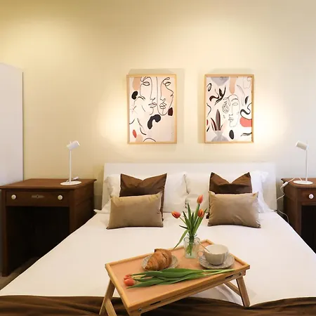 Ca Stella Vega E Sirio A Centro 3* La Morra