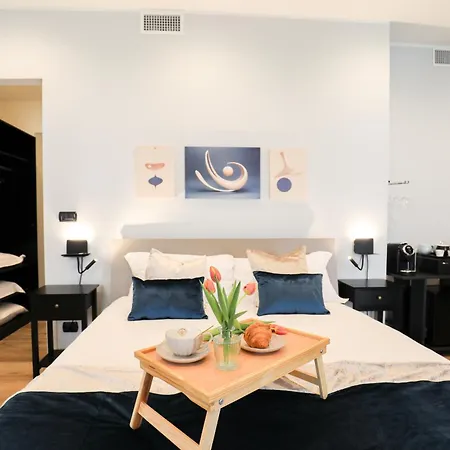 Ca Stella Vega E Sirio A Centro 3* La Morra