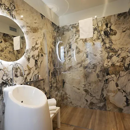 Ca'stella Centro 3* La Morra